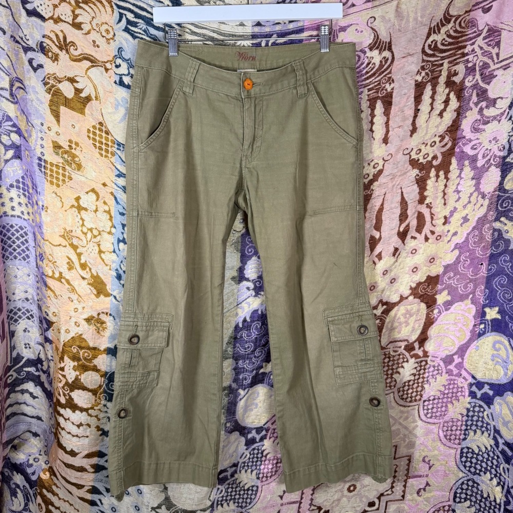 Army Green Low Rise Granola Whimsy Boho Y2K Flare Leg Cropped Cargo Pants Size 8